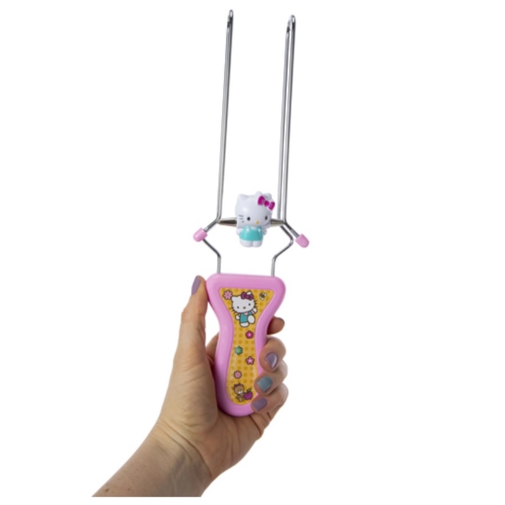 Hello Kitty spin toy - Picture 3 of 3